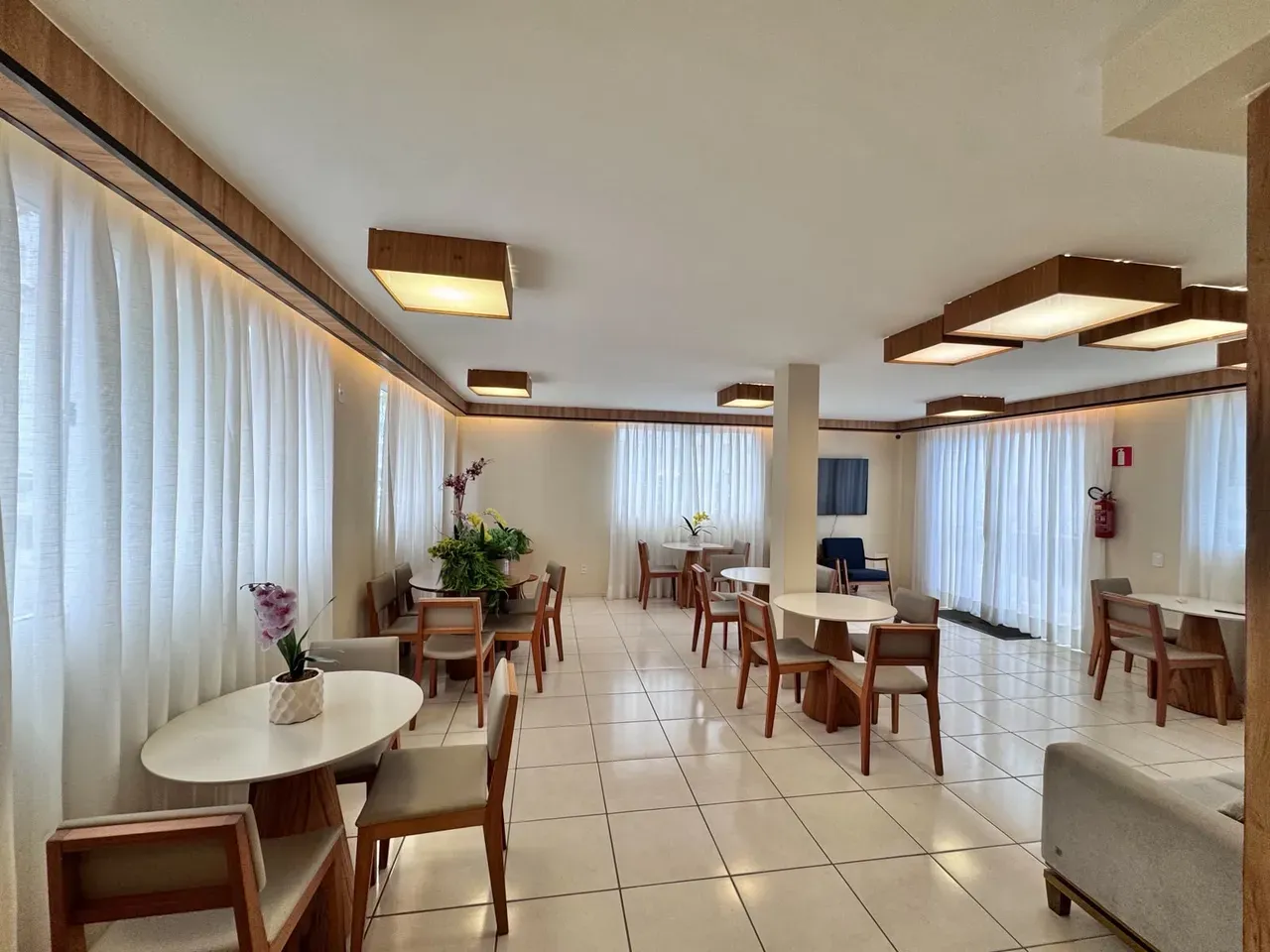 Apartamento para alugar com 2 quartos e 2 banheiros — photo 37