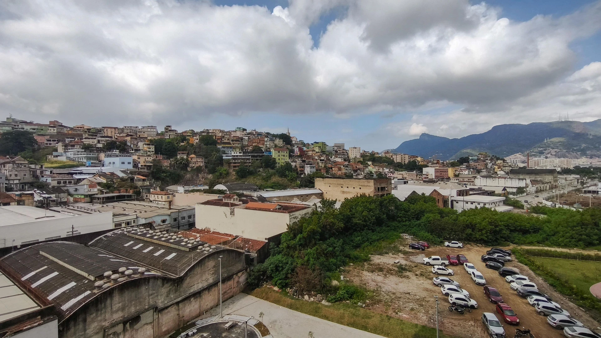 Vista a la montaña y 2 dormitorios: departamento de 42 m² — photo 56