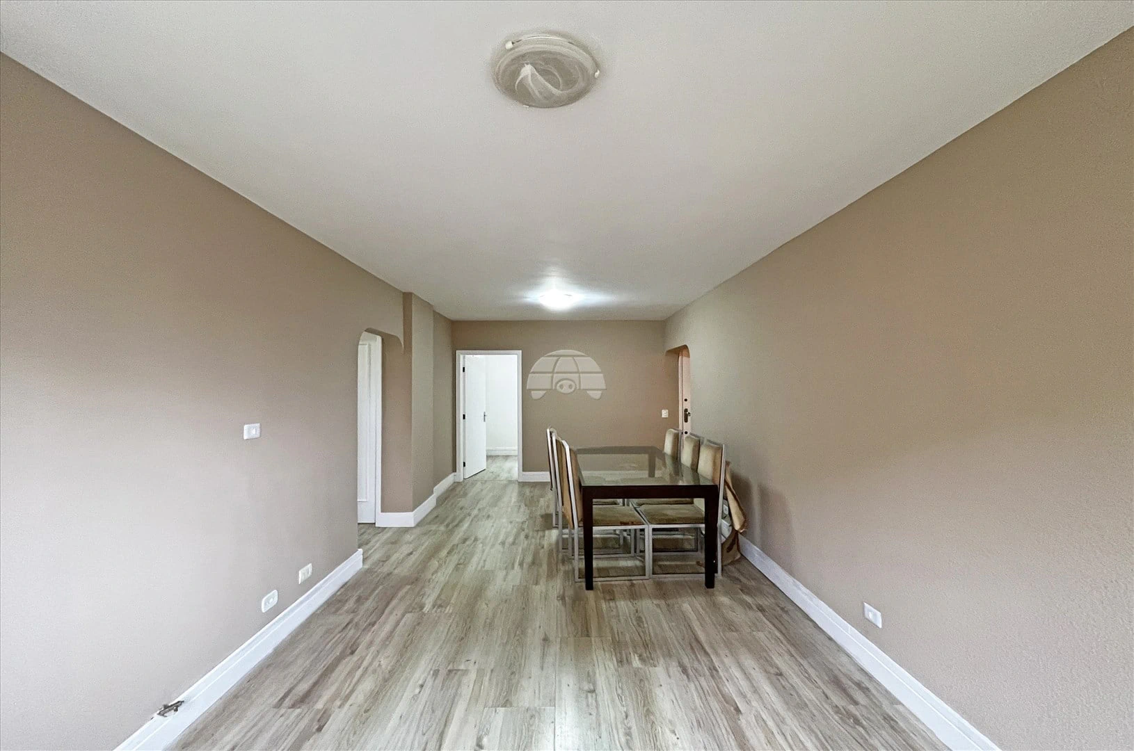 Home office in a 3-bedroom apartment, 132 m² — photo 6