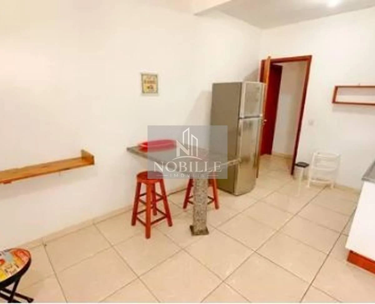 Furnished one-bedroom, 40 m² apartment in Florianópolis — photo 3