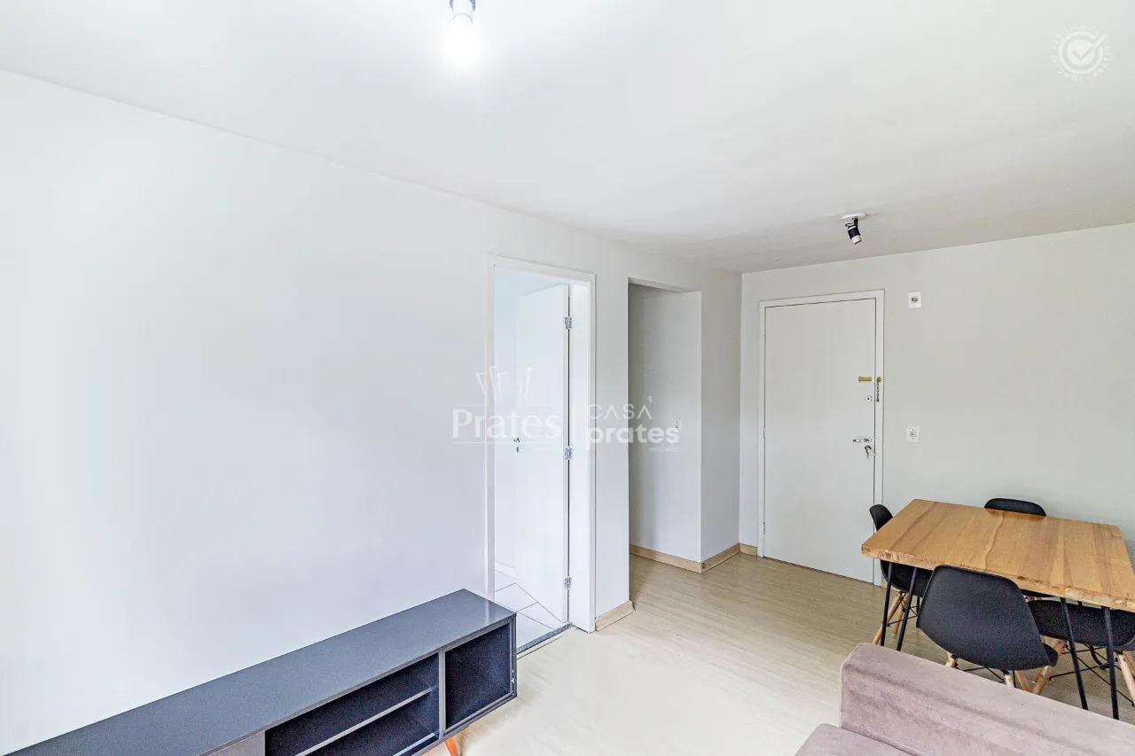 Квартира з 1 спальнею та окремою кухнею 57 м² — photo 2