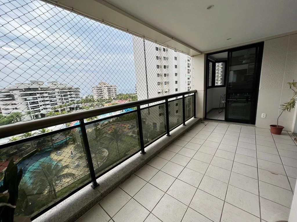 Apartamento mobiliado com 2 dormitórios e varanda — photo 20