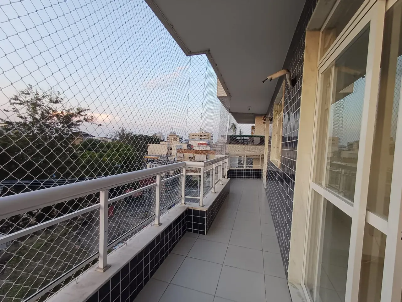 2-bedroom apartment, 1 with its own bathroom, 98 m² — photo 14