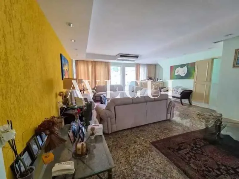 Apartment with 4 bedrooms, 3 bathrooms and balcony — photo 15
