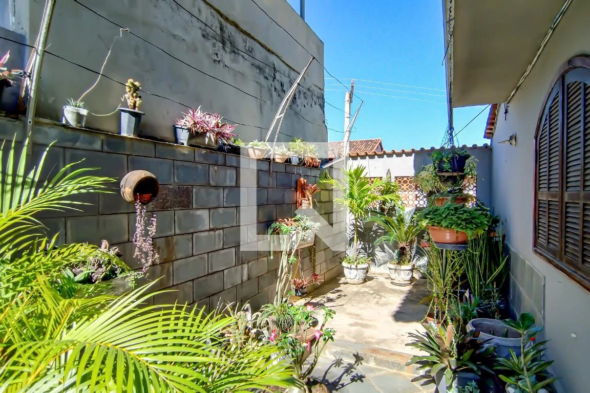 Furnished house with 4 bedrooms and private garden — photo 53
