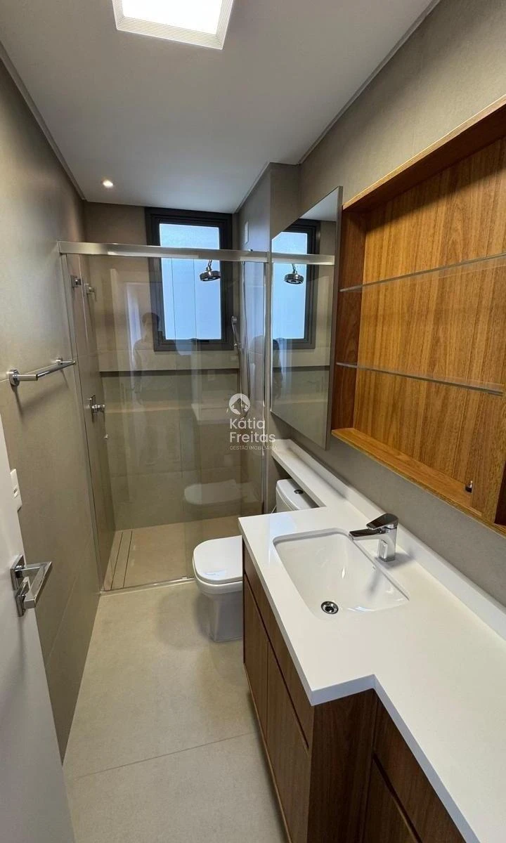 132 m² unfurnished apartment with 3 en-suites — photo 49