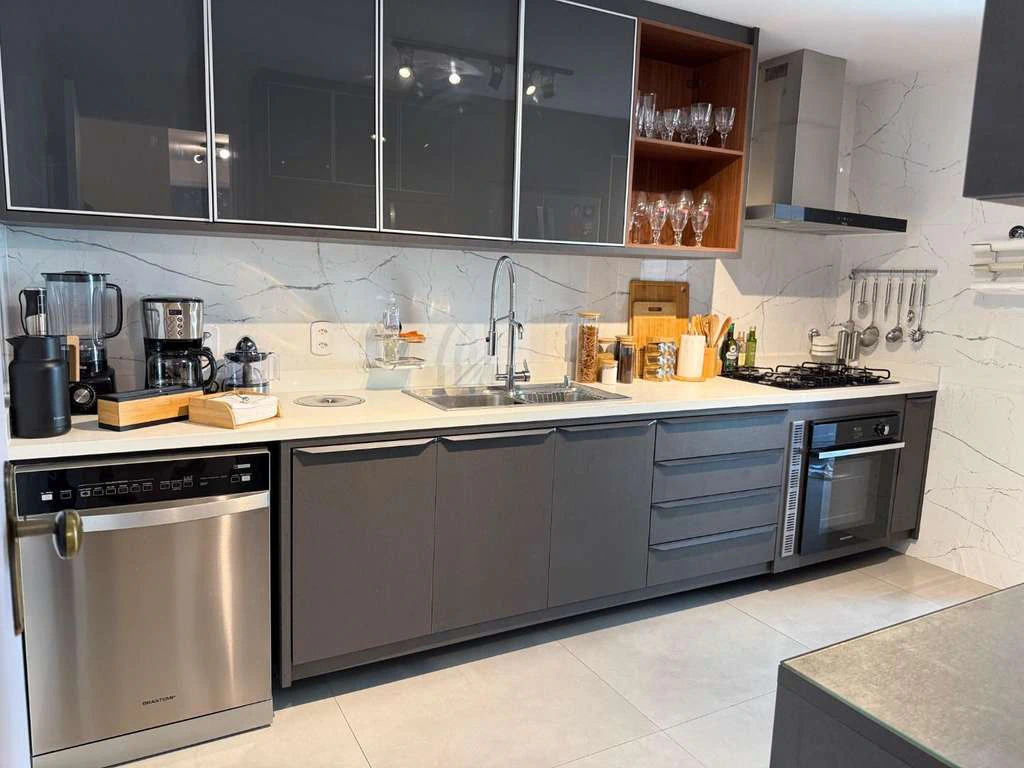 3-bedroom duplex with terrace, 168 m² — photo 2