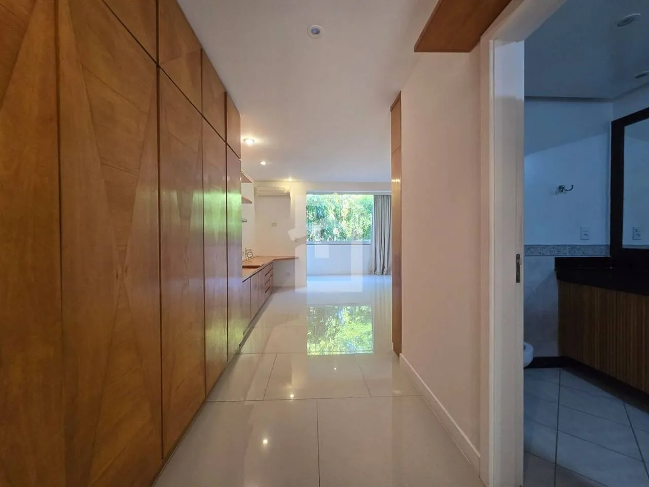 Triplex house with 4 bedrooms and 2 en-suites — photo 59