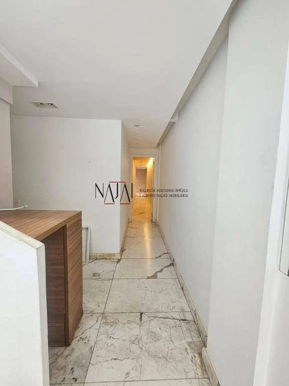 Furnished duplex penthouse with 4 bedrooms and 324 m² — photo 15