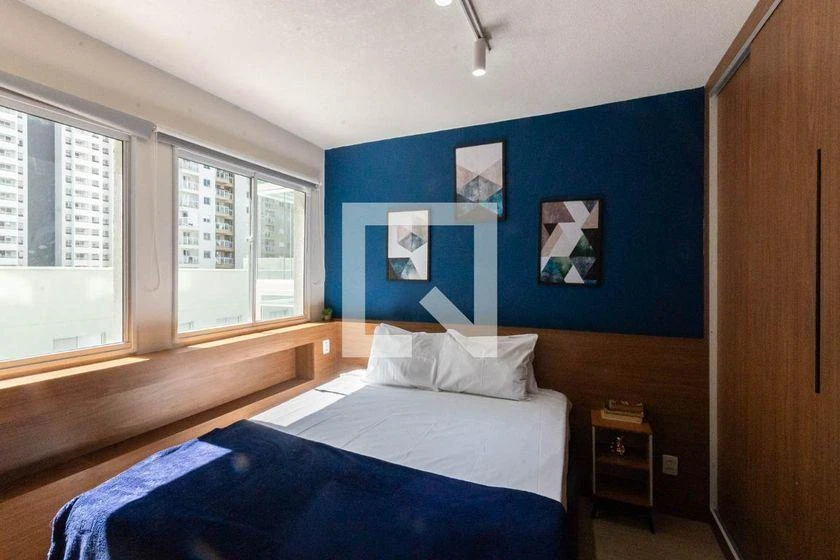 Apartamento mobiliado de 1 quarto com 30 m² e banheiro — photo 4