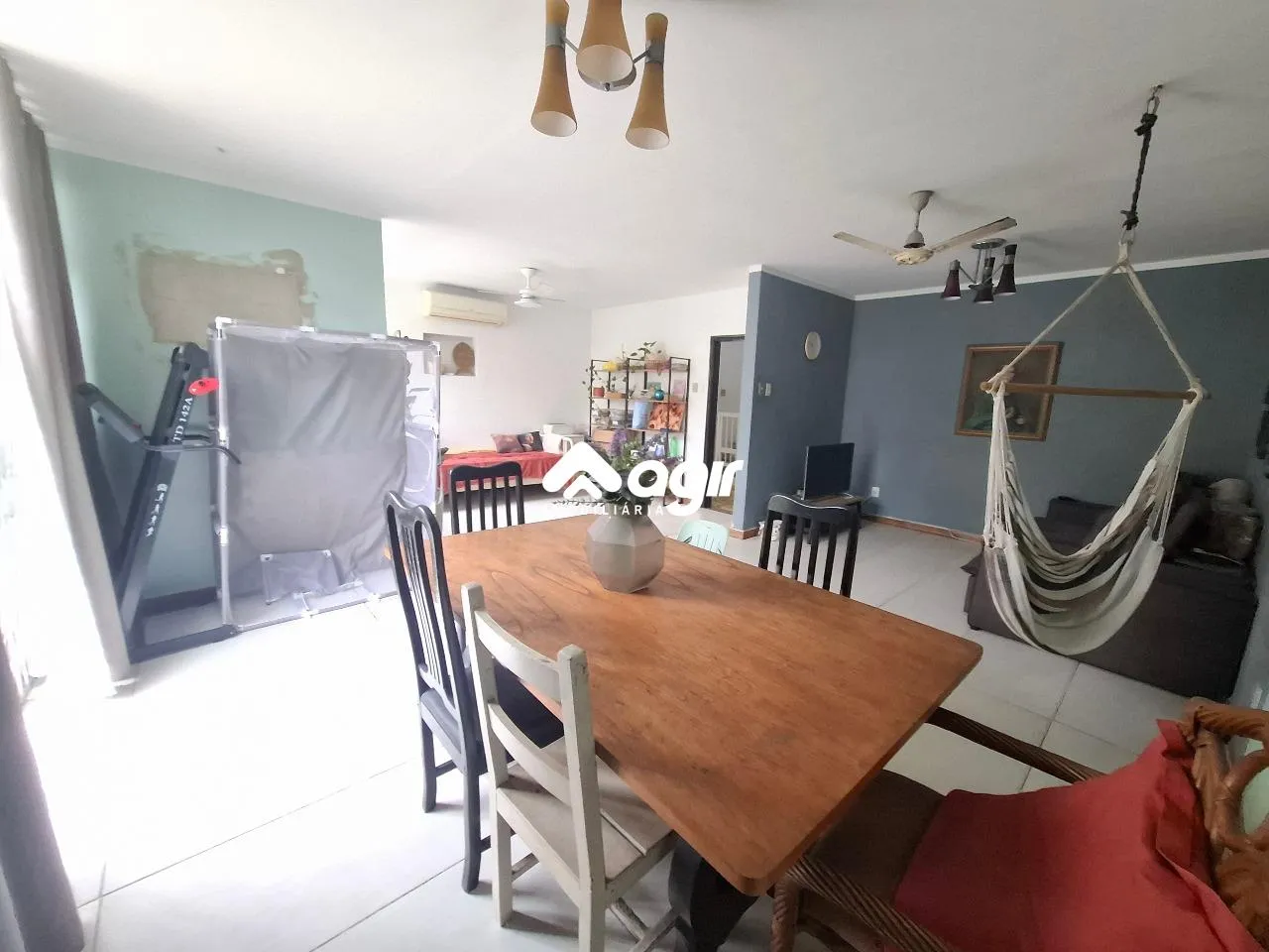 Furnished house with 4 bedrooms and 4 bathrooms — photo 11