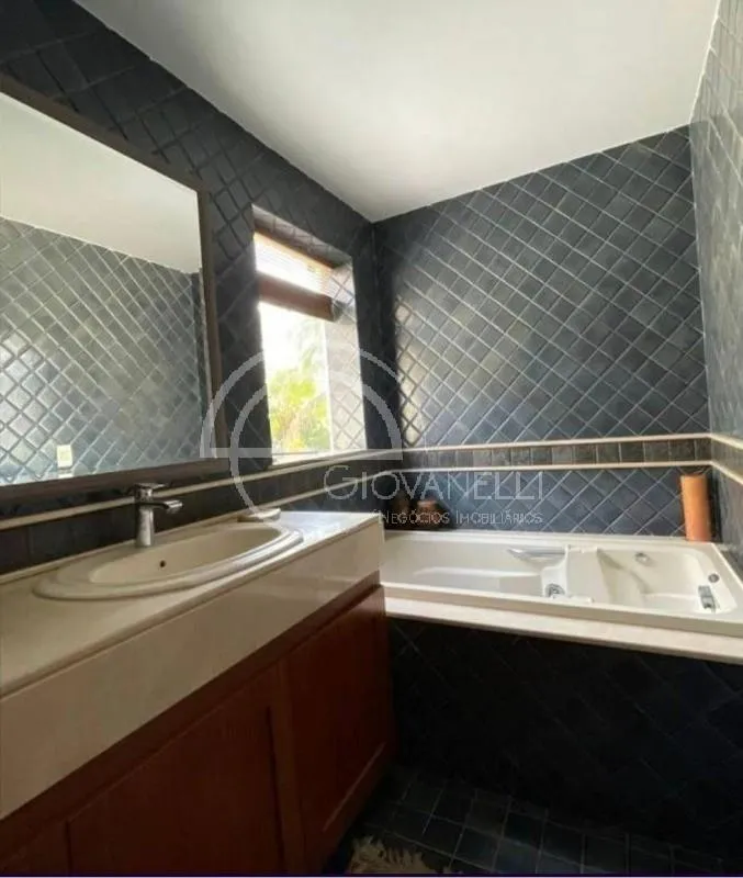 Furnished residential house with 4 bedrooms and 4 bathrooms — photo 25