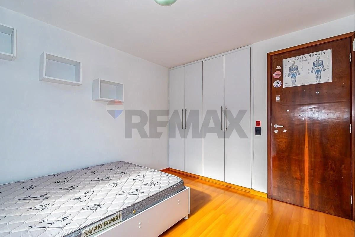 3-bedroom apartment with a home office in Curitiba — photo 37