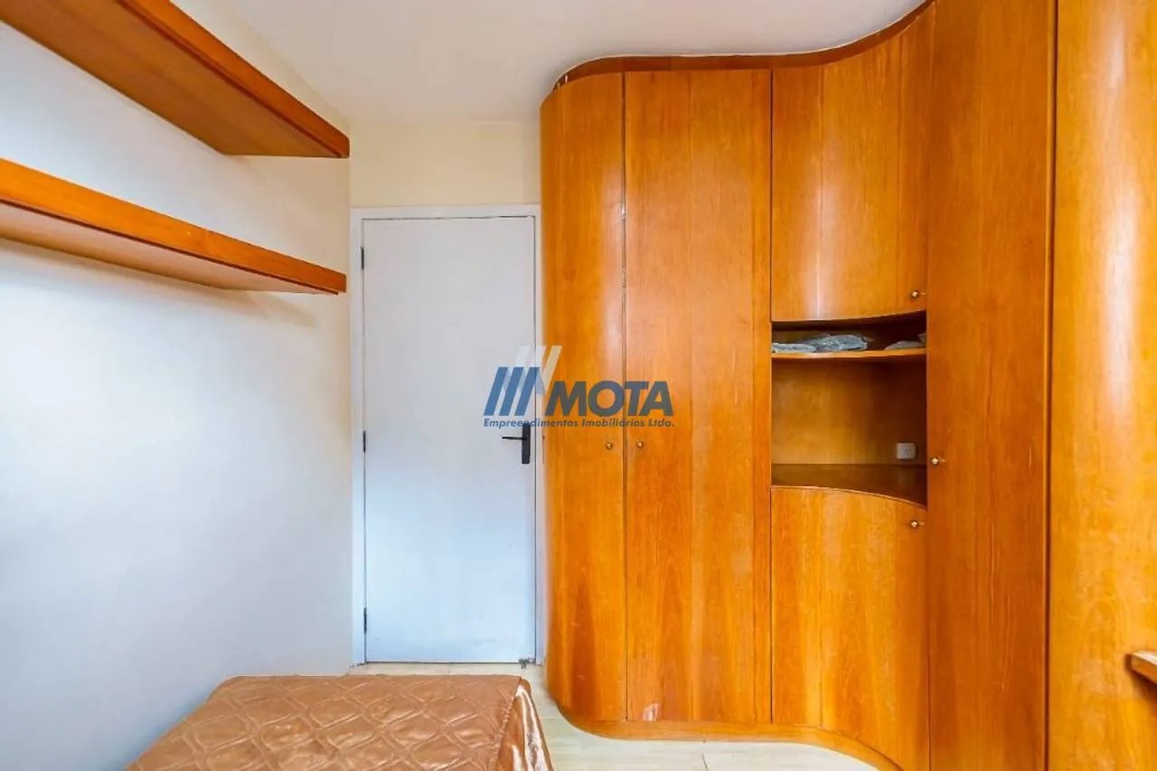 3-bedroom apartment with a home office — photo 37