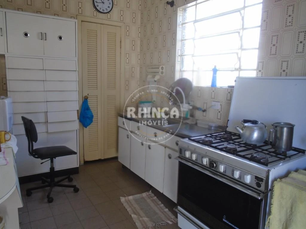 House with 3 bedrooms and a private barbecue — photo 17