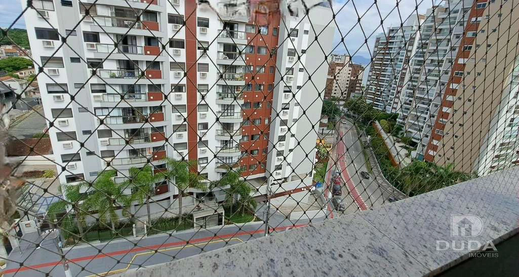 Apartamento de 100 m² con 3 dormitorios y balcón — photo 3