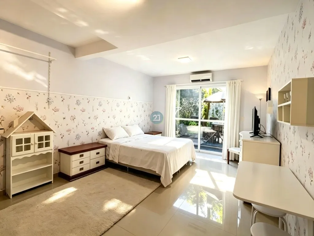 Casa mobiliada com 4 quartos e jardim privativo — photo 9