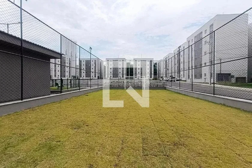 Apartamento de 46 m² com 2 quartos e cozinha fechada — photo 29