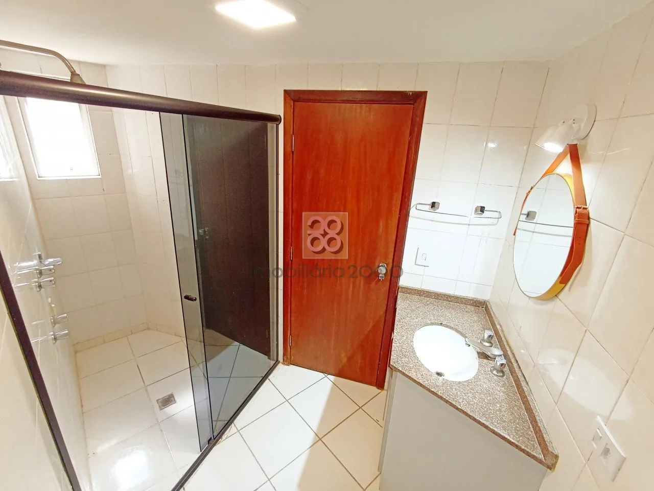 Unfurnished 3-bedroom apartment with floor-to-ceiling windows — photo 20
