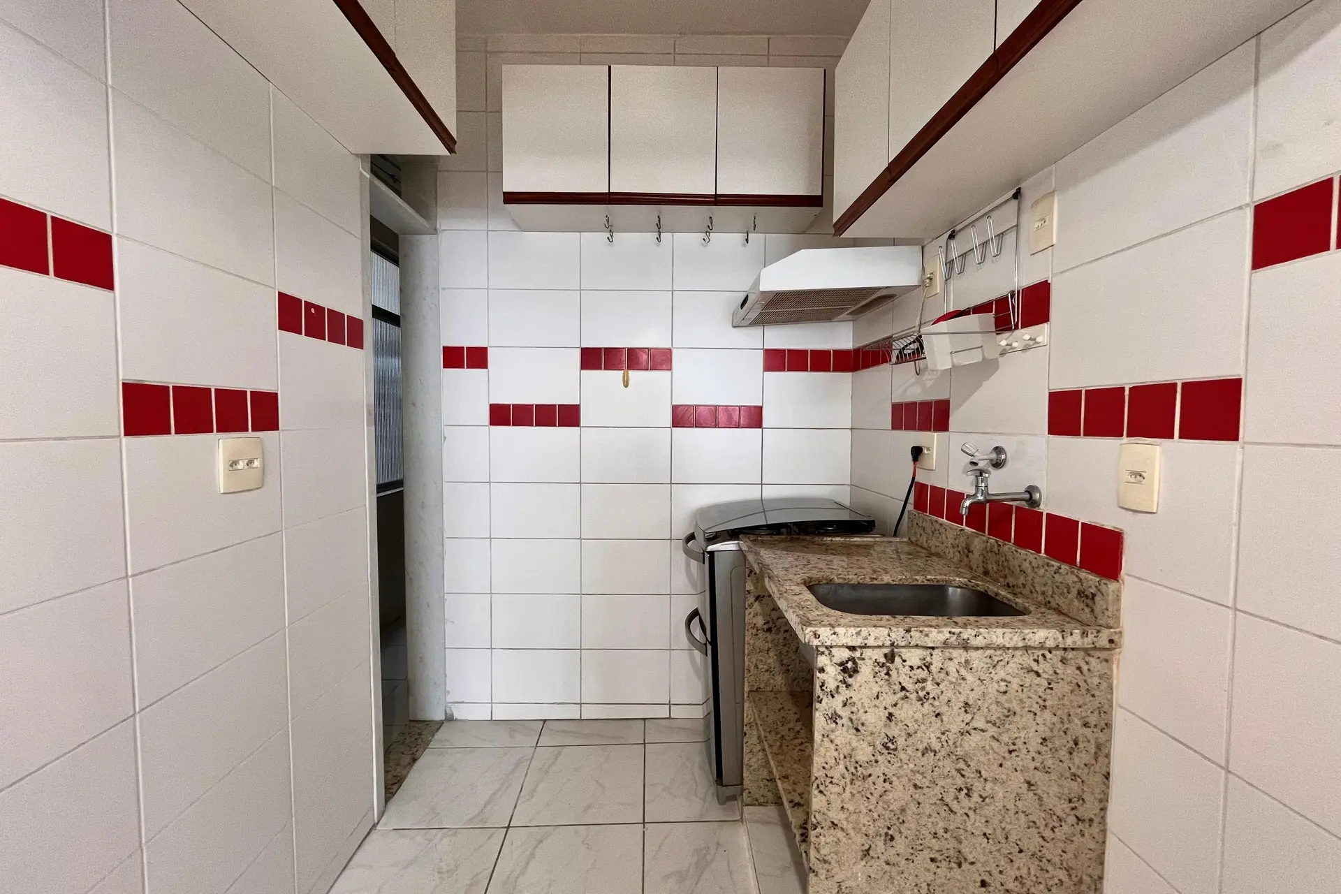 Apartamento sem mobília com 2 quartos e cozinha americana — photo 30