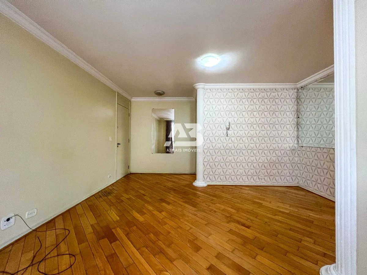 Квартира з 3 спальнями та робочим місцем, Куритиба