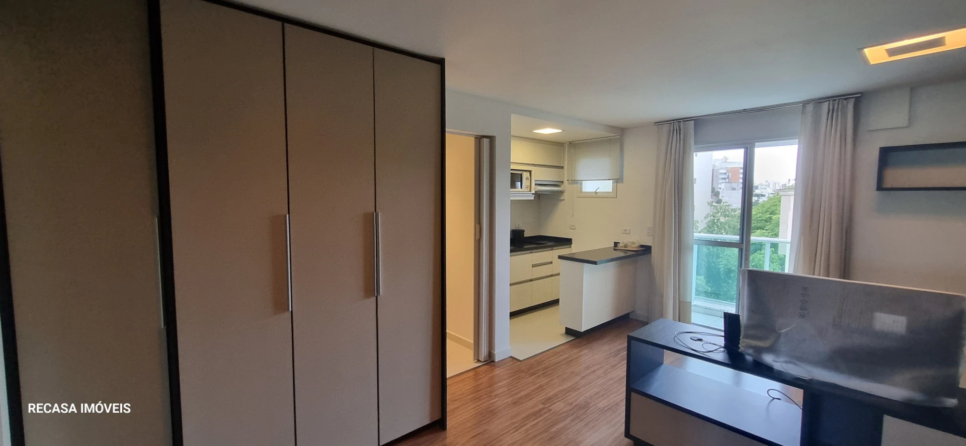 Estudio amueblado con 1 dormitorio, 1 baño y 42 m² — photo 9