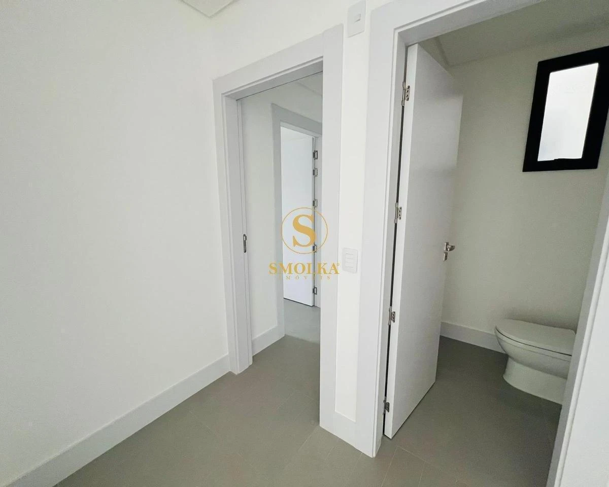Apartment, 130 m², with a grill on the balcony — photo 31