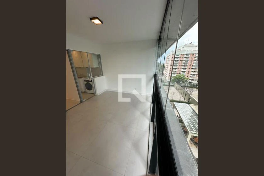 Apartamento de 2 quartos com máquina de lavar — photo 21