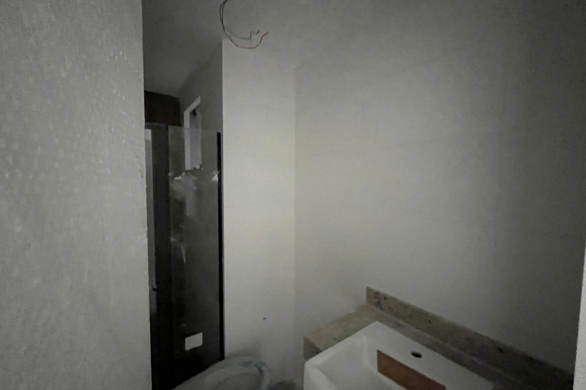 2-bedroom apartment with a mountain view — photo 29