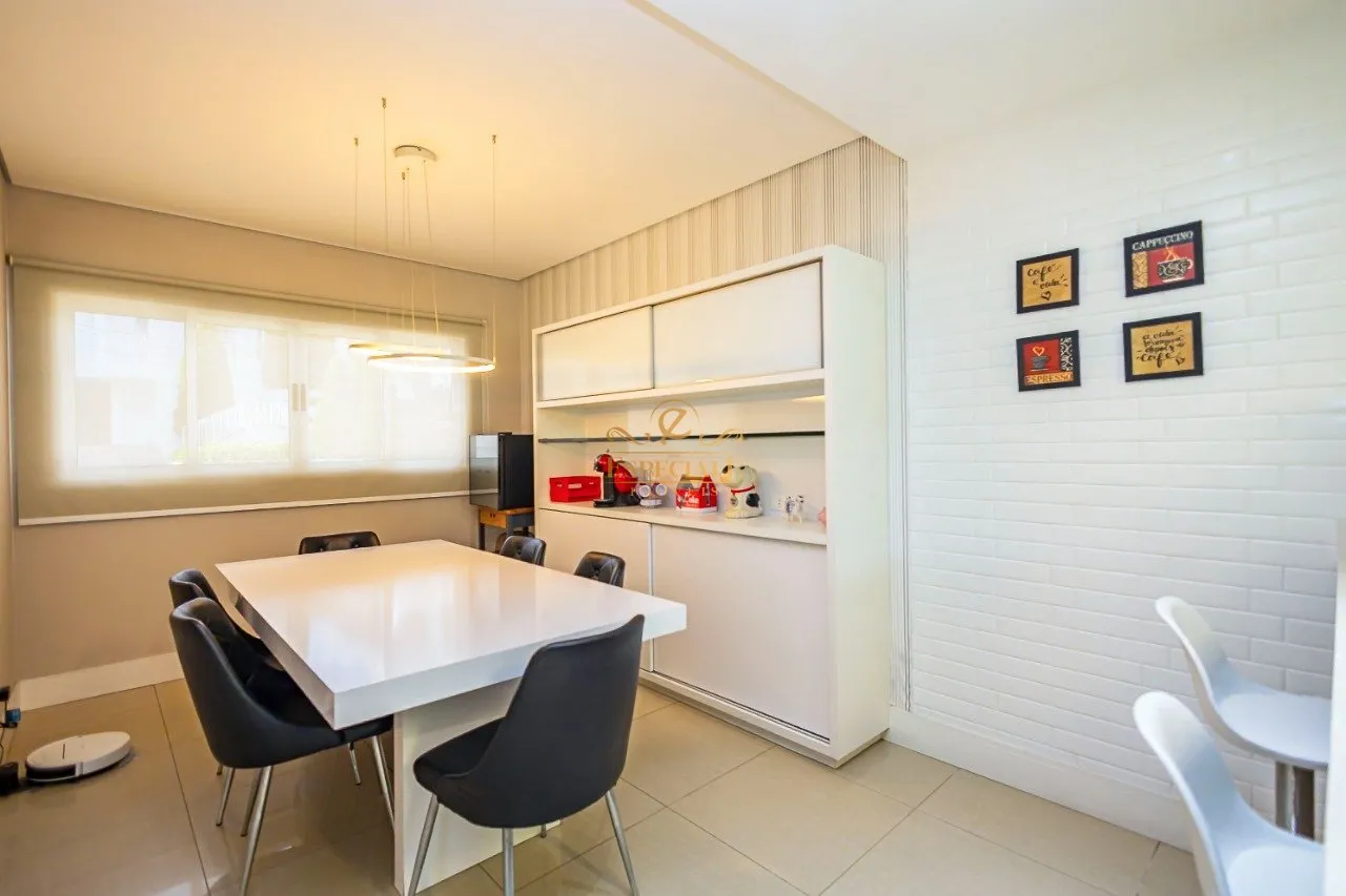 Furnished house with 4 en-suite bedrooms and private garden — photo 29