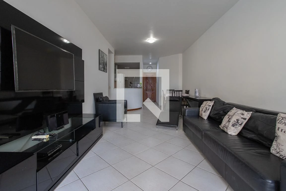 Furnished apartment, 85 m², with a home office — photo 36