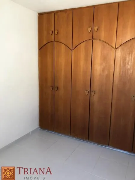 44 m² apartment with 2 bedrooms and a glass shower — photo 5