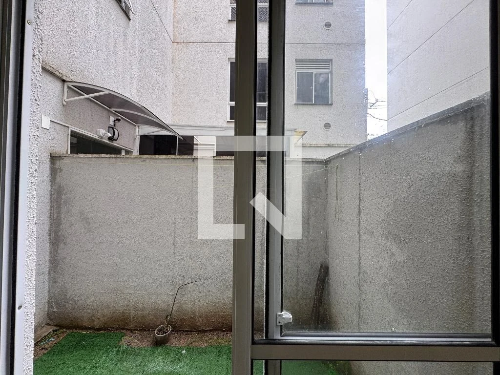 Apartamento de 2 quartos em condomínio com piscina — photo 10