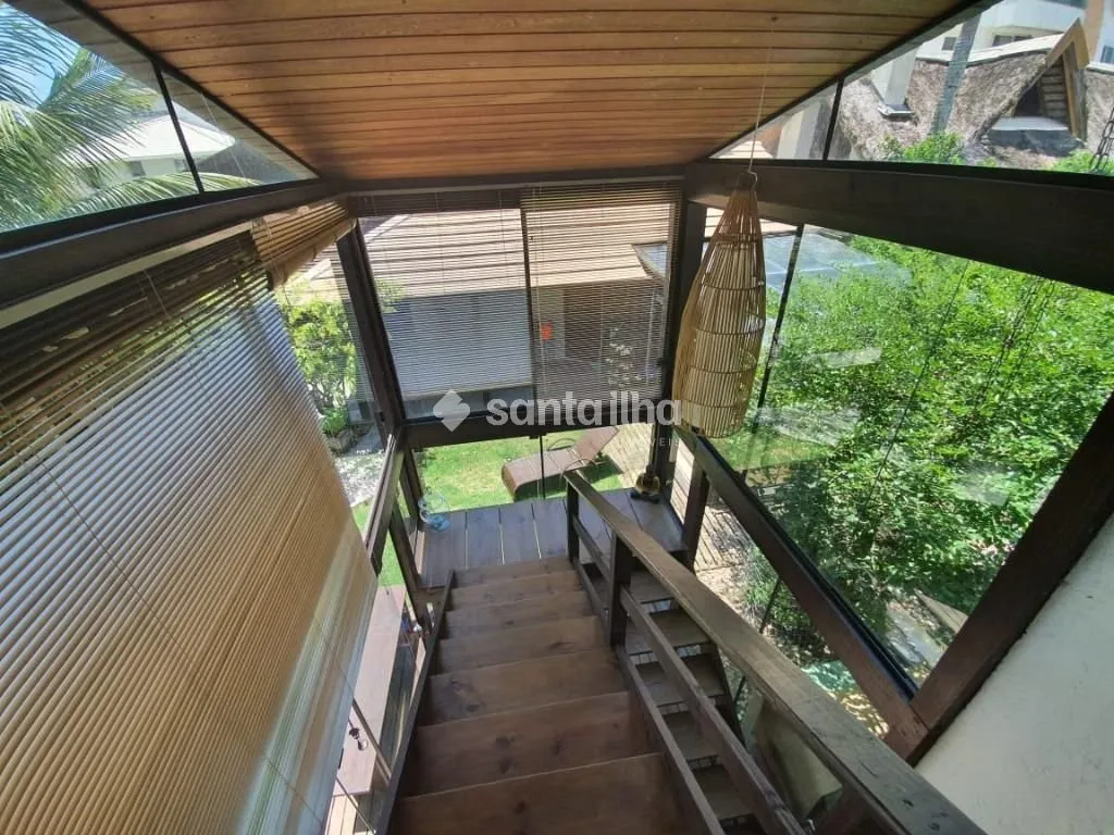 Casa com 7 quartos e 3 suítes, 450 m² e 2 vagas — photo 8
