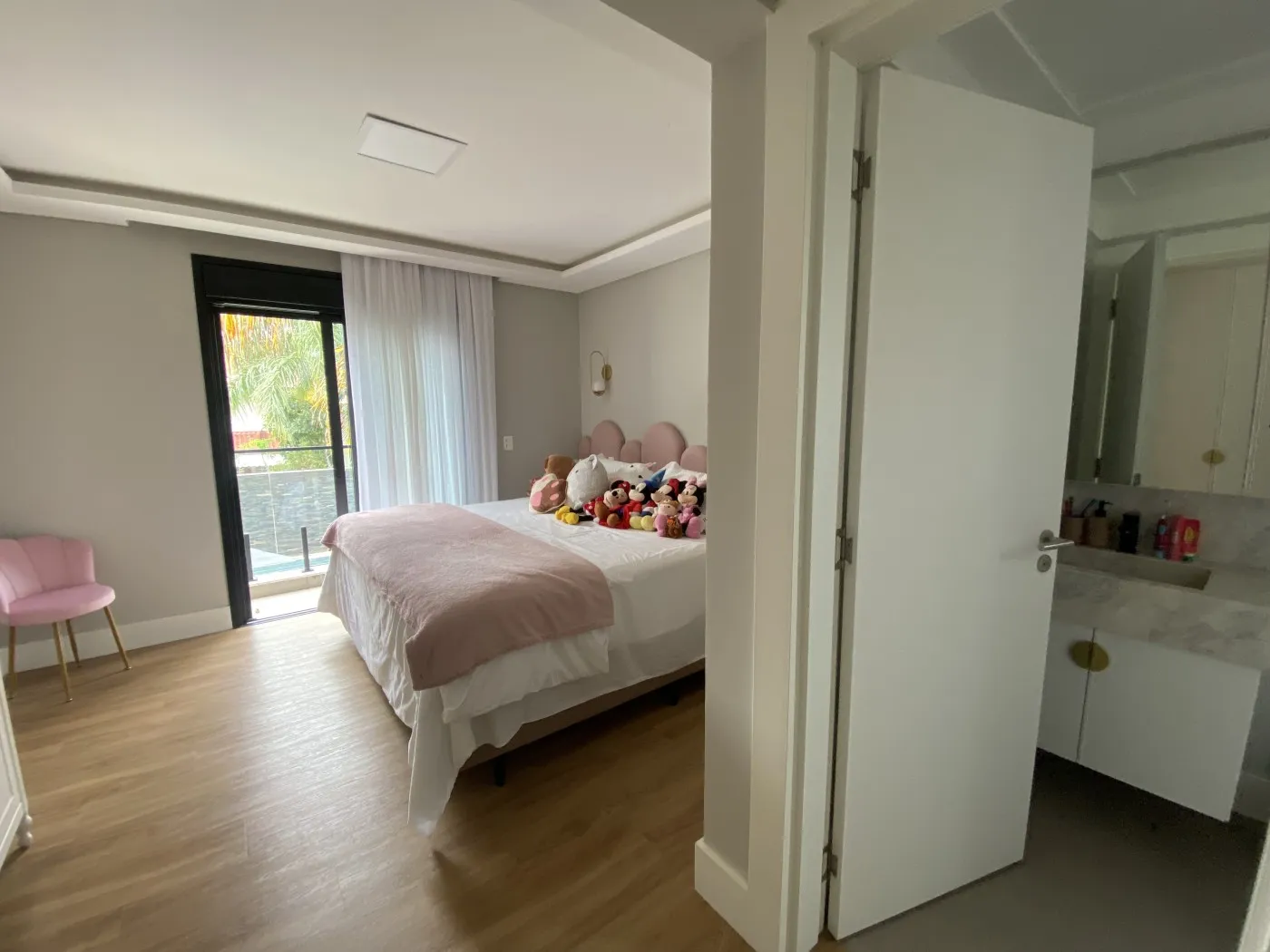 Дом 450 м² с 4 спальнями с ванной и 3 парковками — photo 13