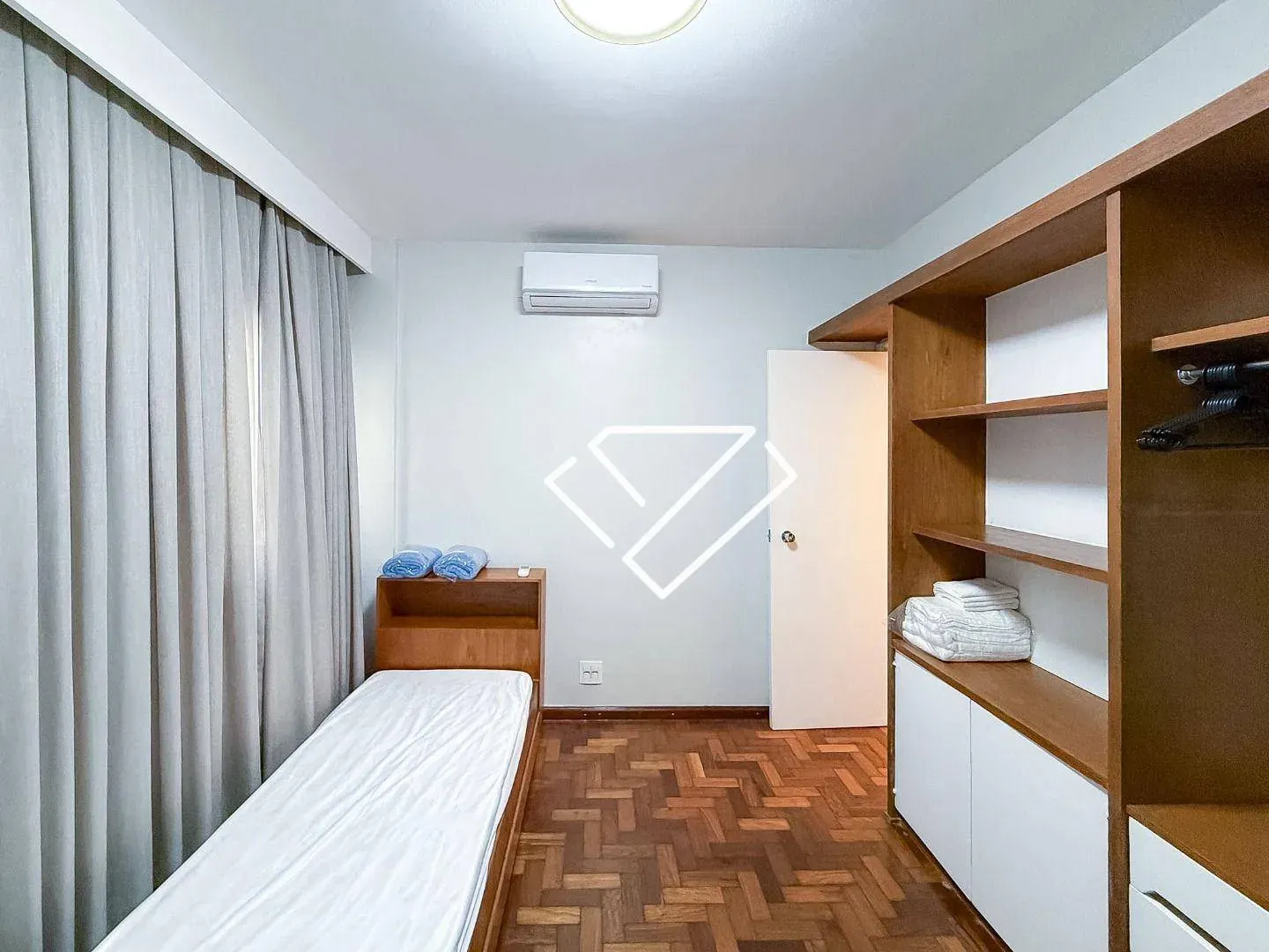 Apartment with 4 bedrooms and a separate gas kitchen — photo 21