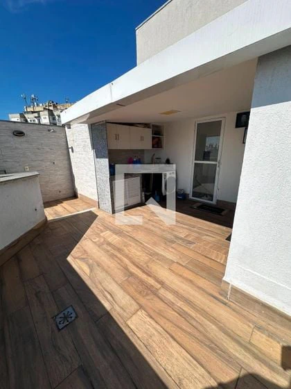 2-bedroom apartment with a home office — photo 30
