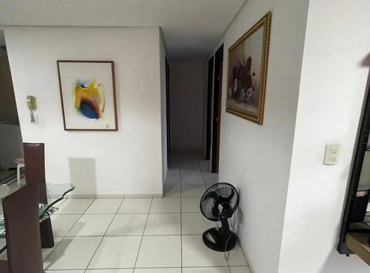 Furnished apartment with 3 bedrooms and 79 m² — photo 8