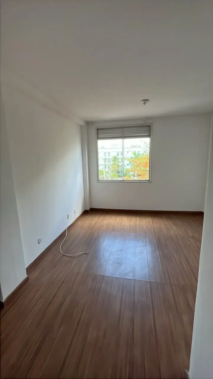2-bedroom apartment with 1 bathroom and 1 parking spot — photo 4