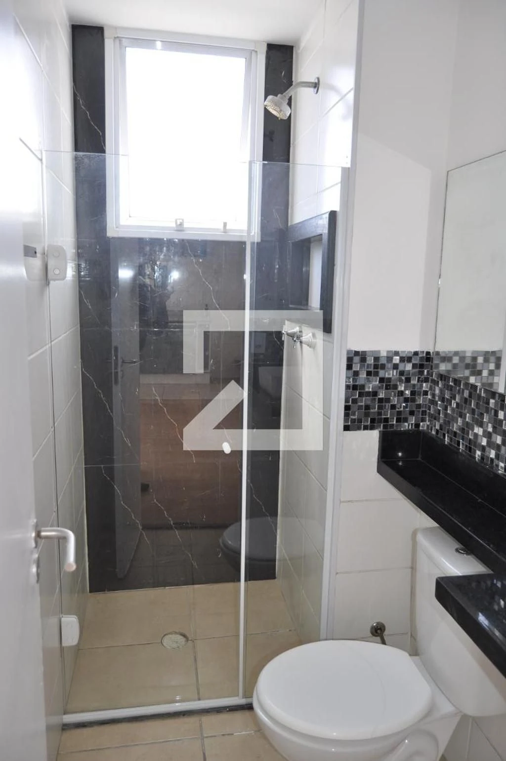 Балкон с грилем и 2 спальни: квартира 47 м² — photo 18