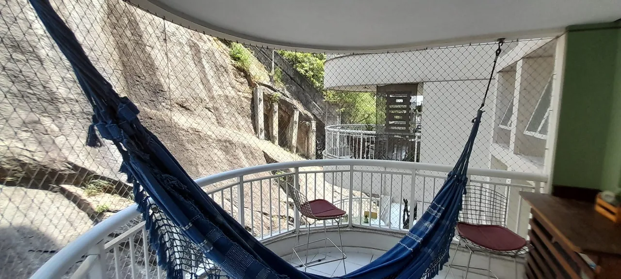 Furnished 2-bedroom apartment with a balcony — photo 9