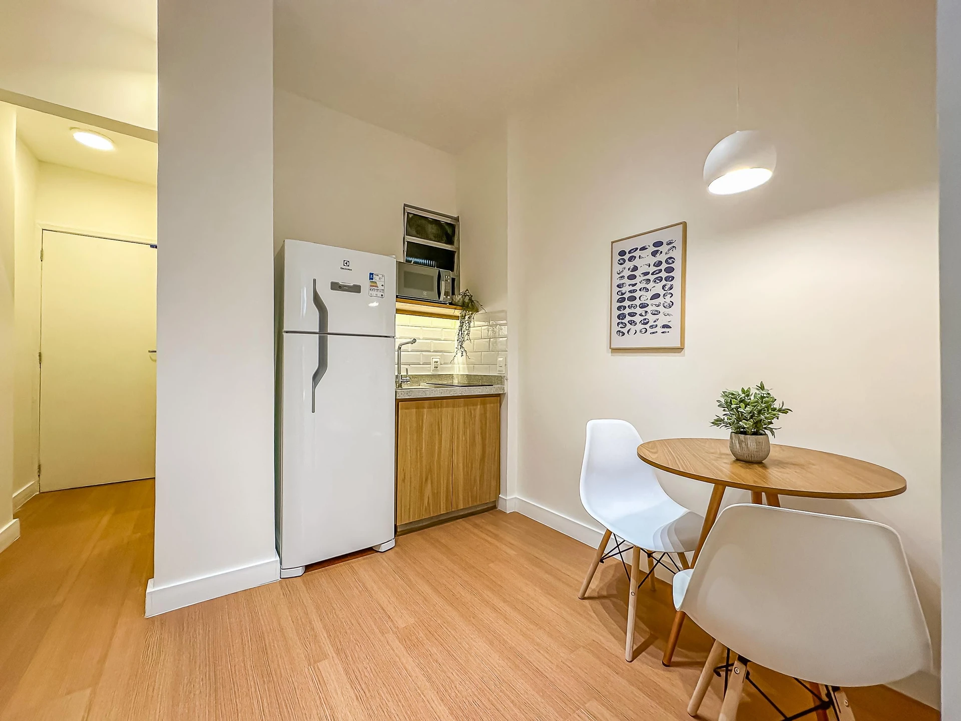 Furnished apartment, 35 m², with a home office — photo 15