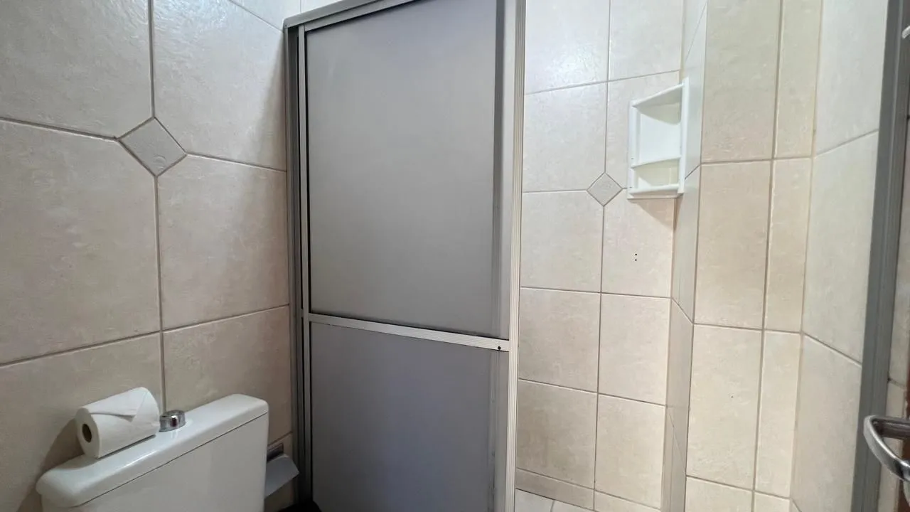 Unfurnished 2-bedroom apartment with 1 parking space — photo 10