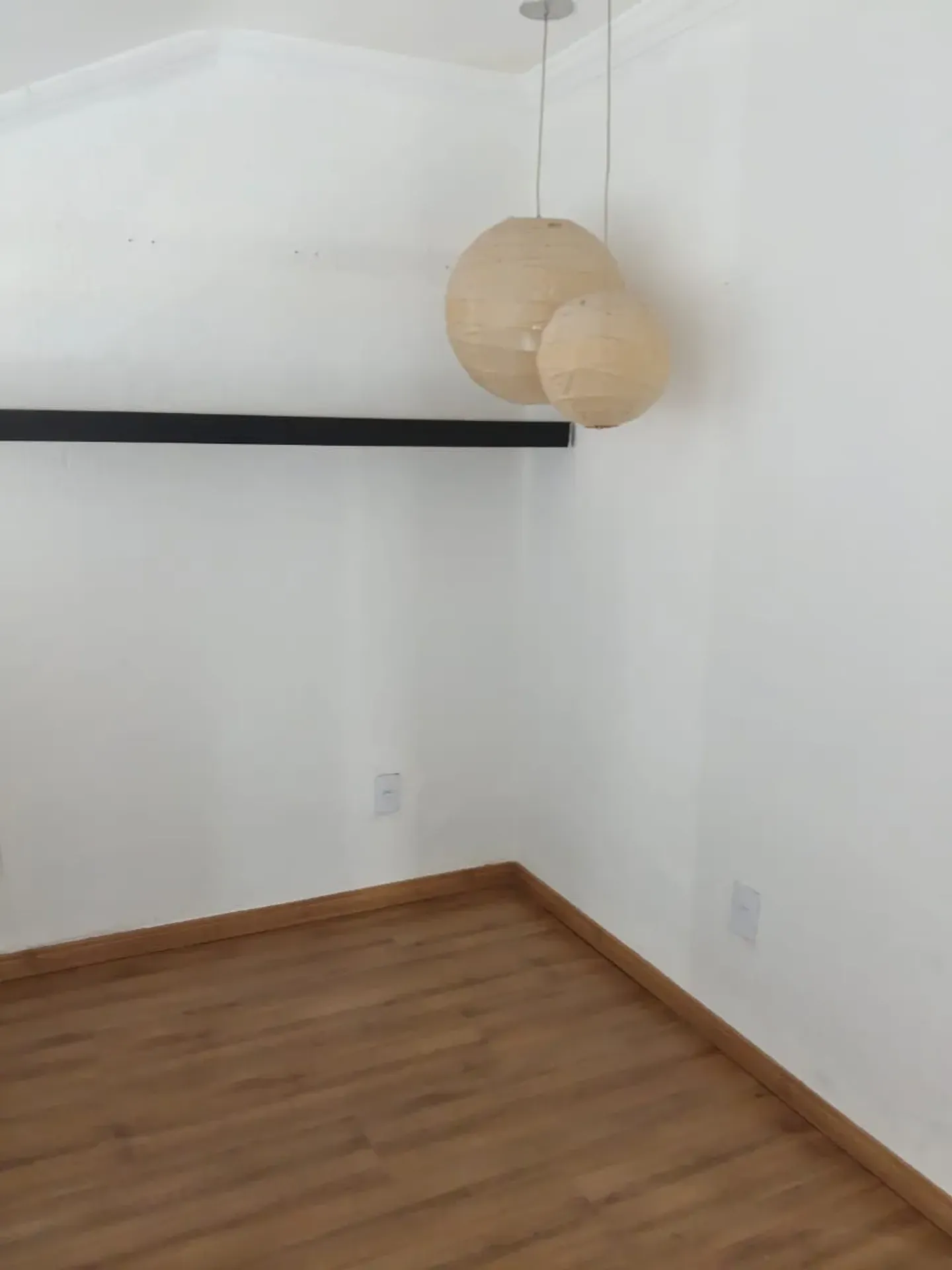 240 m² house with a garden and a grill on the balcony — photo 25