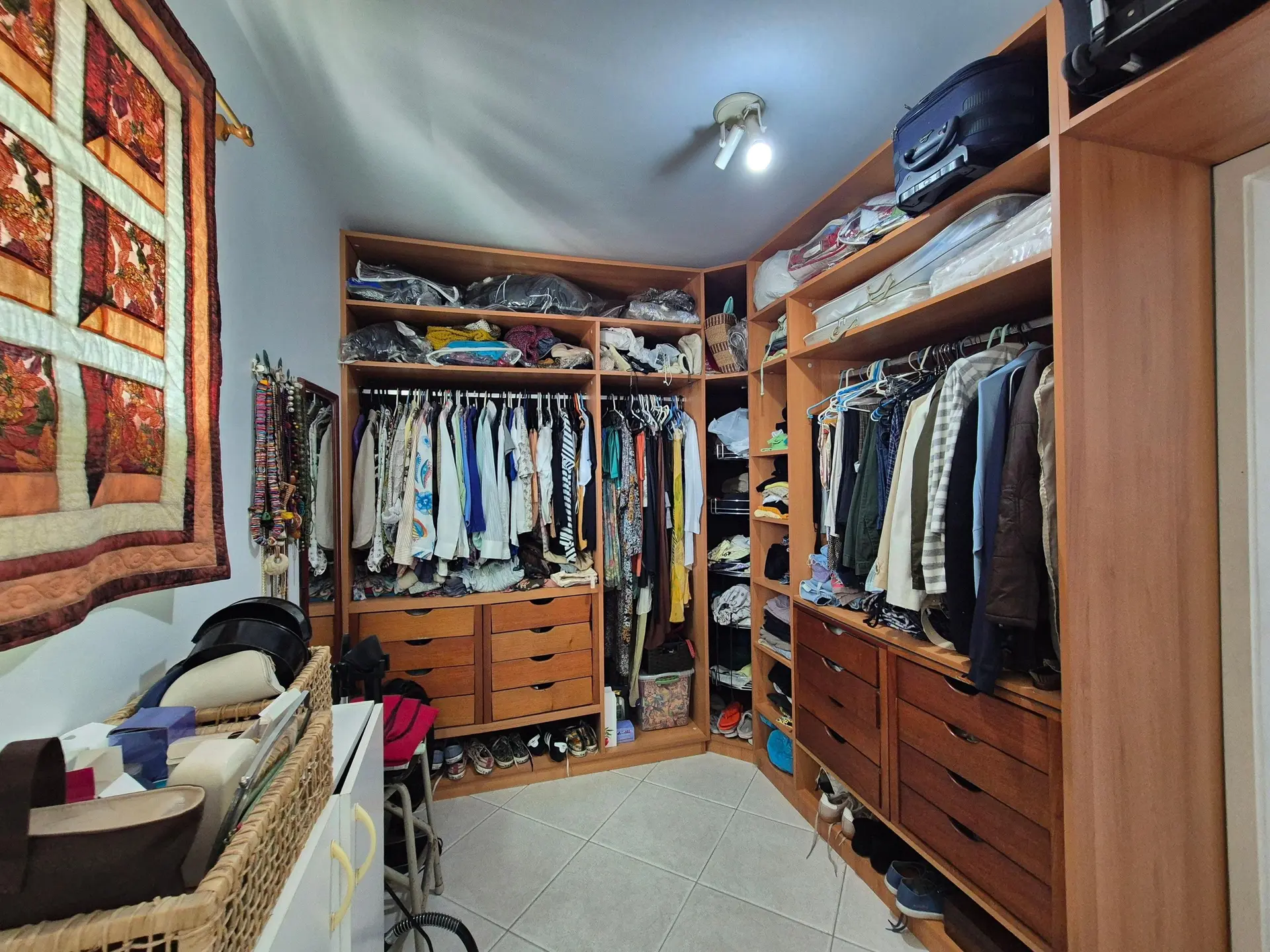 Mountain view in a 4-bedroom apartment, 265 m² — photo 41