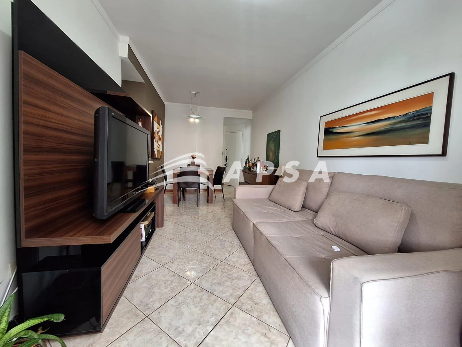 3-bedroom apartment in a building with a gym — photo 16