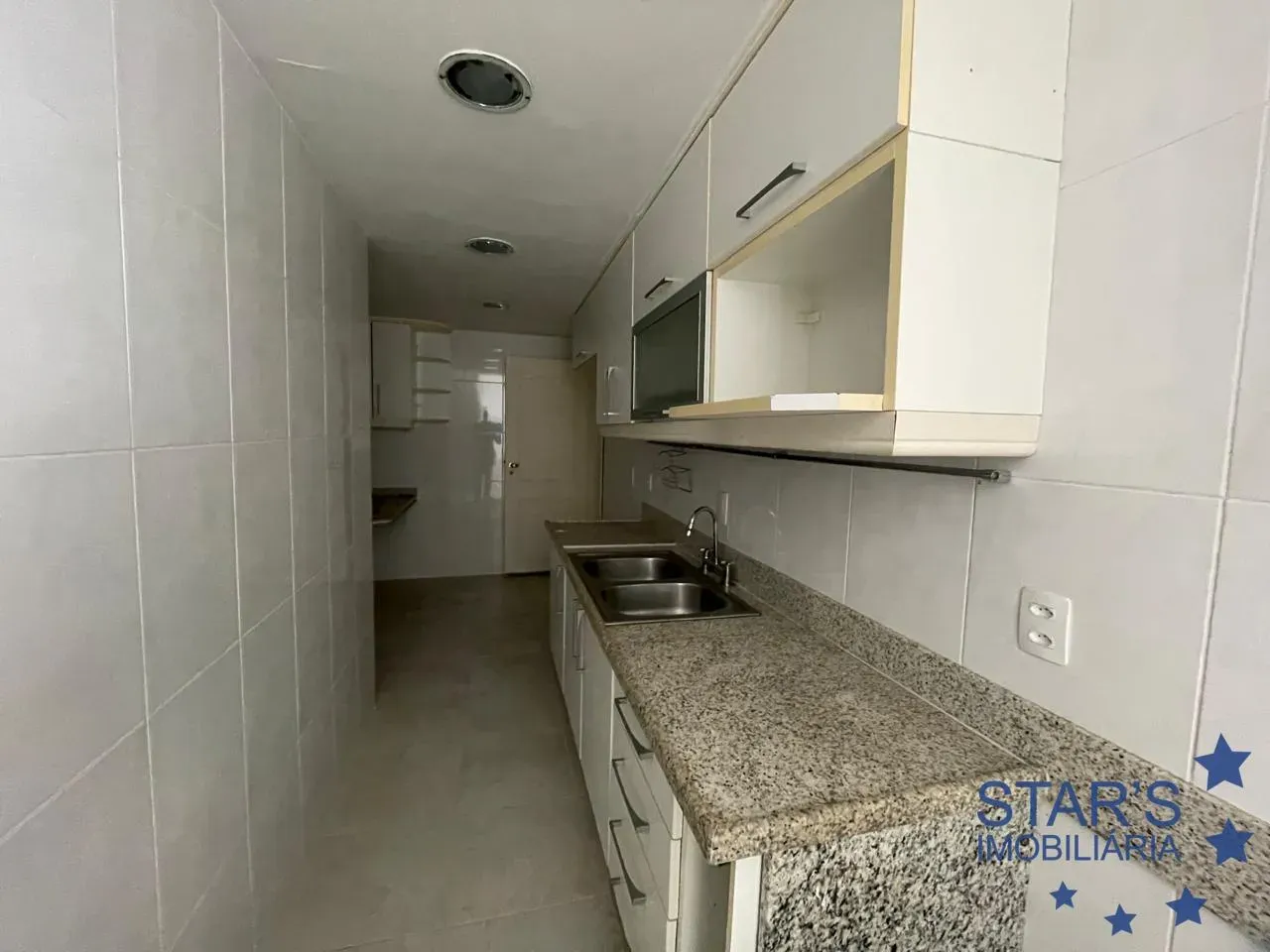 4-bedroom apartment, 1 with its own bathroom, 152 m² — photo 8