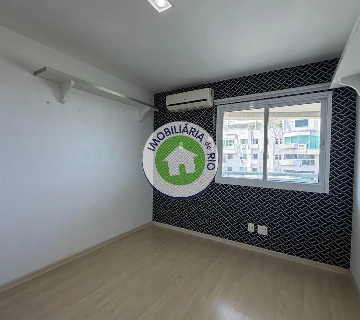 4-bedroom apartment with 5 bathrooms and 3 parking spots — photo 17