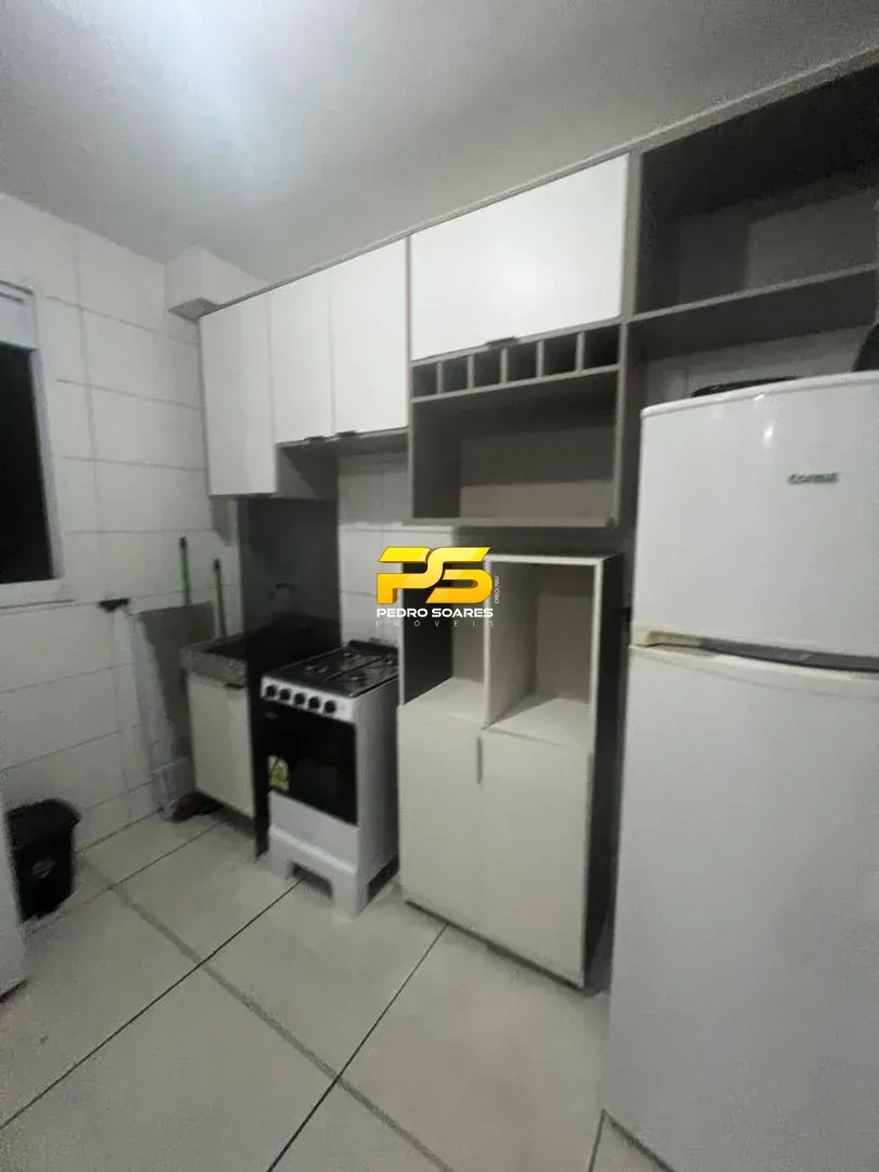 Apartamento mobiliado com 2 quartos e 1 banheiro — photo 13