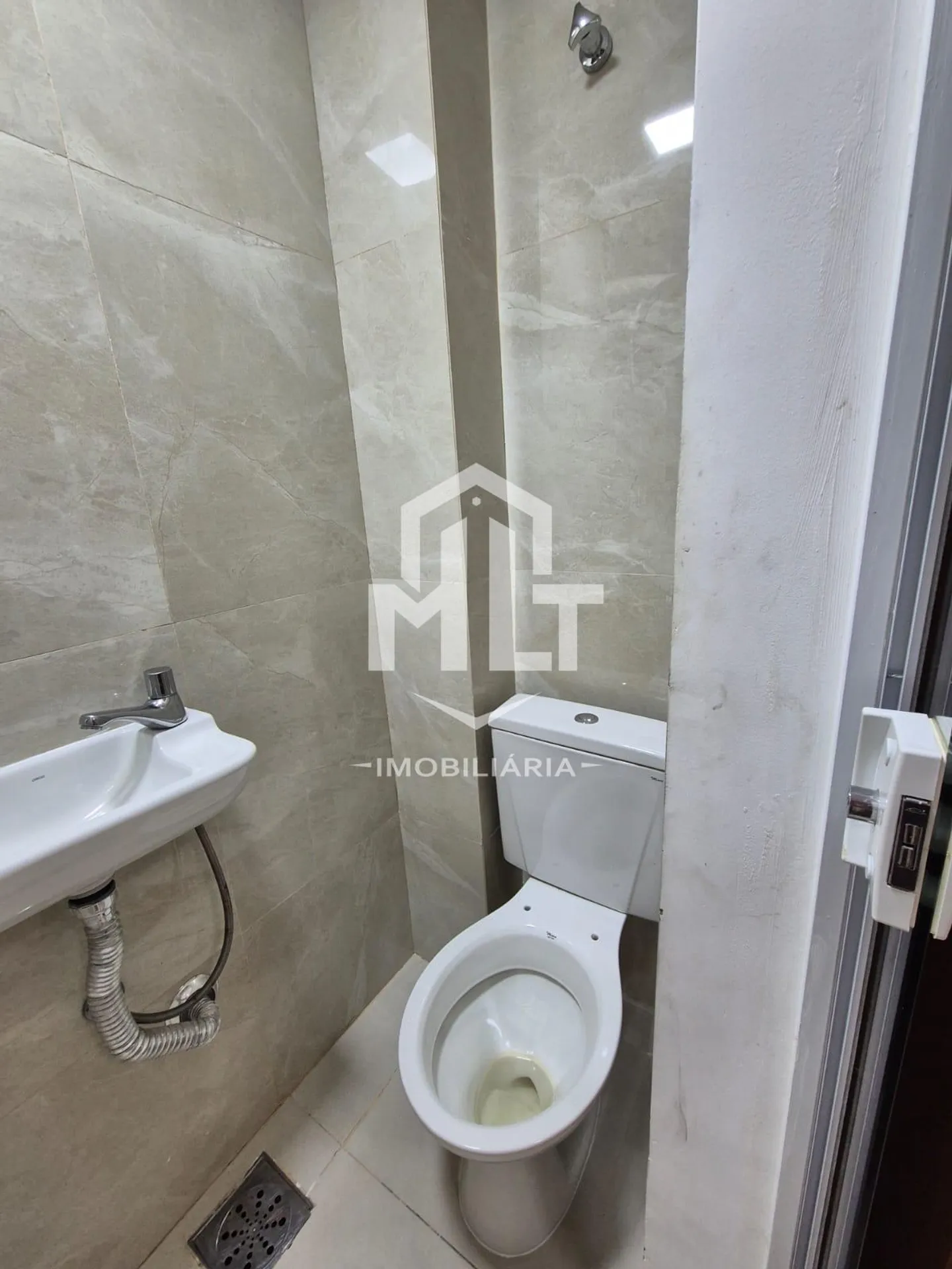 Furnished apartment, 55 m², with a home office — photo 20